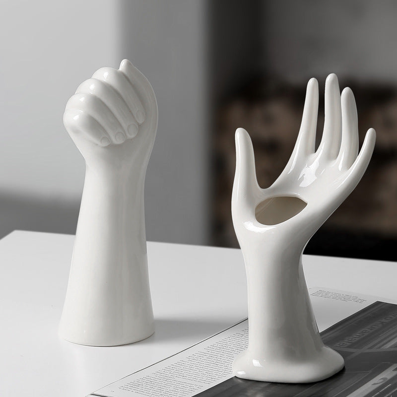 Creative Hand-Shaped Ceramic Vase – Artistic Decorative Ornament