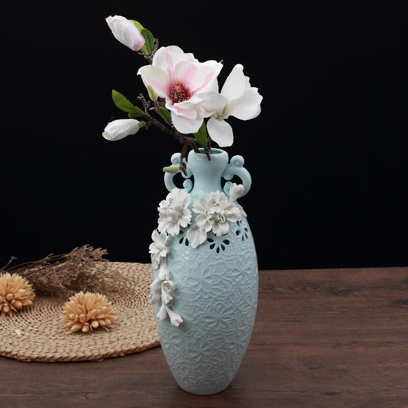 Hand-Held Ceramic Vase Ornament – Flower Arrangement Decor