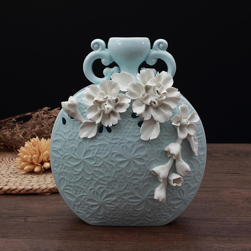 Hand-Held Ceramic Vase Ornament – Flower Arrangement Decor