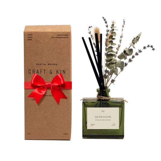 Craft & Kin Reed Diffuser Set with Dried Flowers, 5 oz Santal Woods Scented Reed Diffuser with Sticks, Scented Sticks Diffuser, Elegant Home Decor & Office Décor for Men & Women