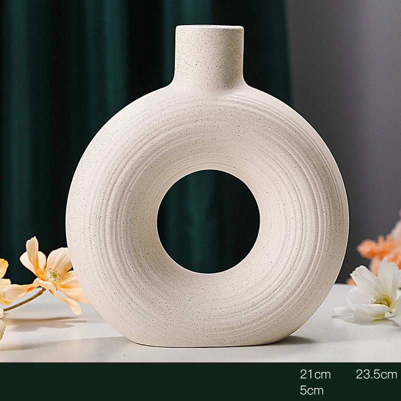 European-style Frosted Ceramic Vase – Creative Decorative Ornament