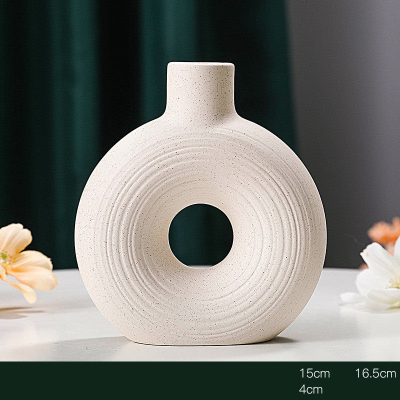 European-style Frosted Ceramic Vase – Creative Decorative Ornament